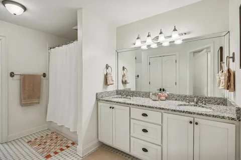 $1,399,000 | 2708 Natchez Trace, Nashville, TN 37212