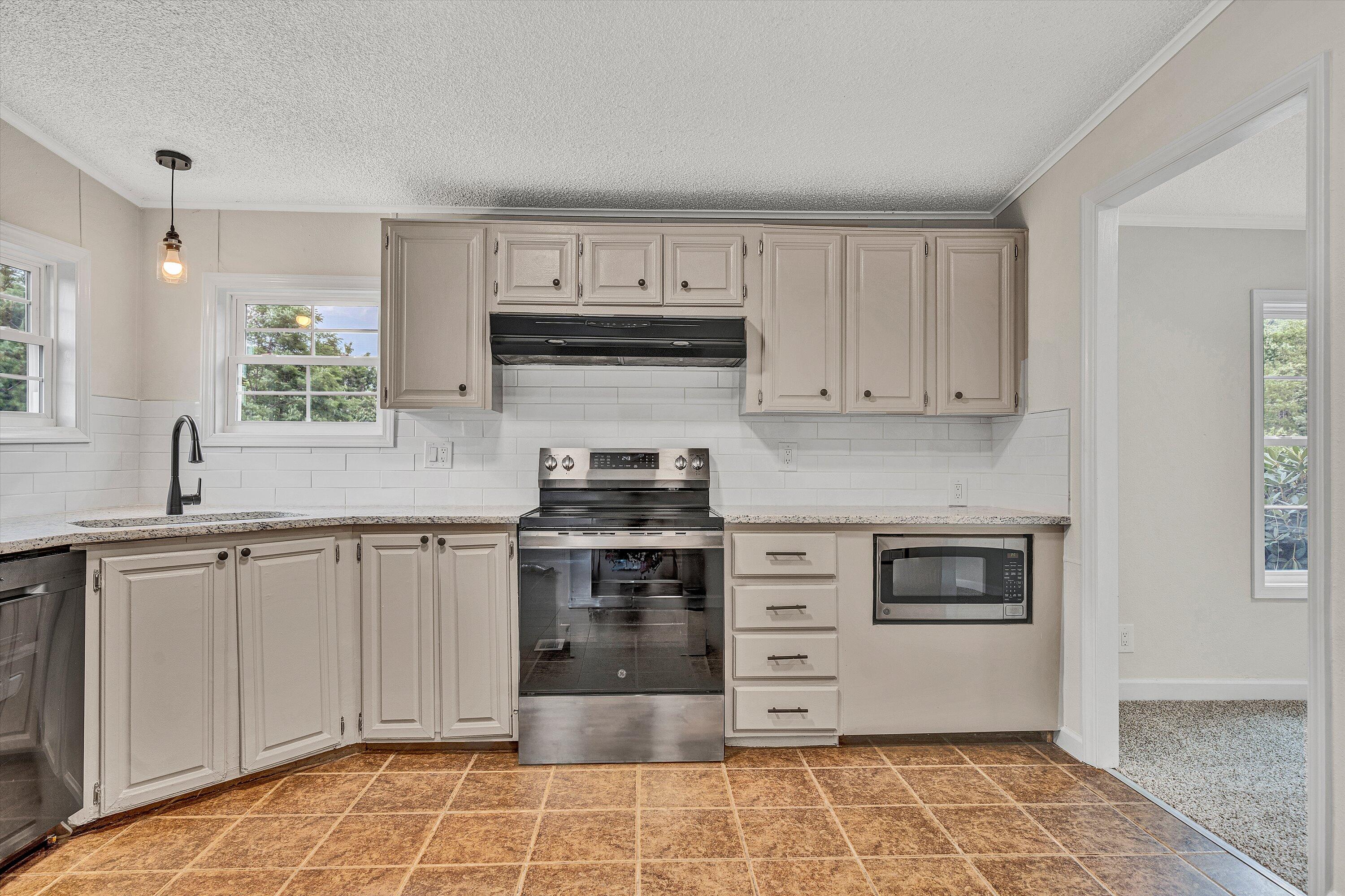 2825 Forage Road Shawsville, VA 24162 - Photo 10 of 27 06-SGM-08046