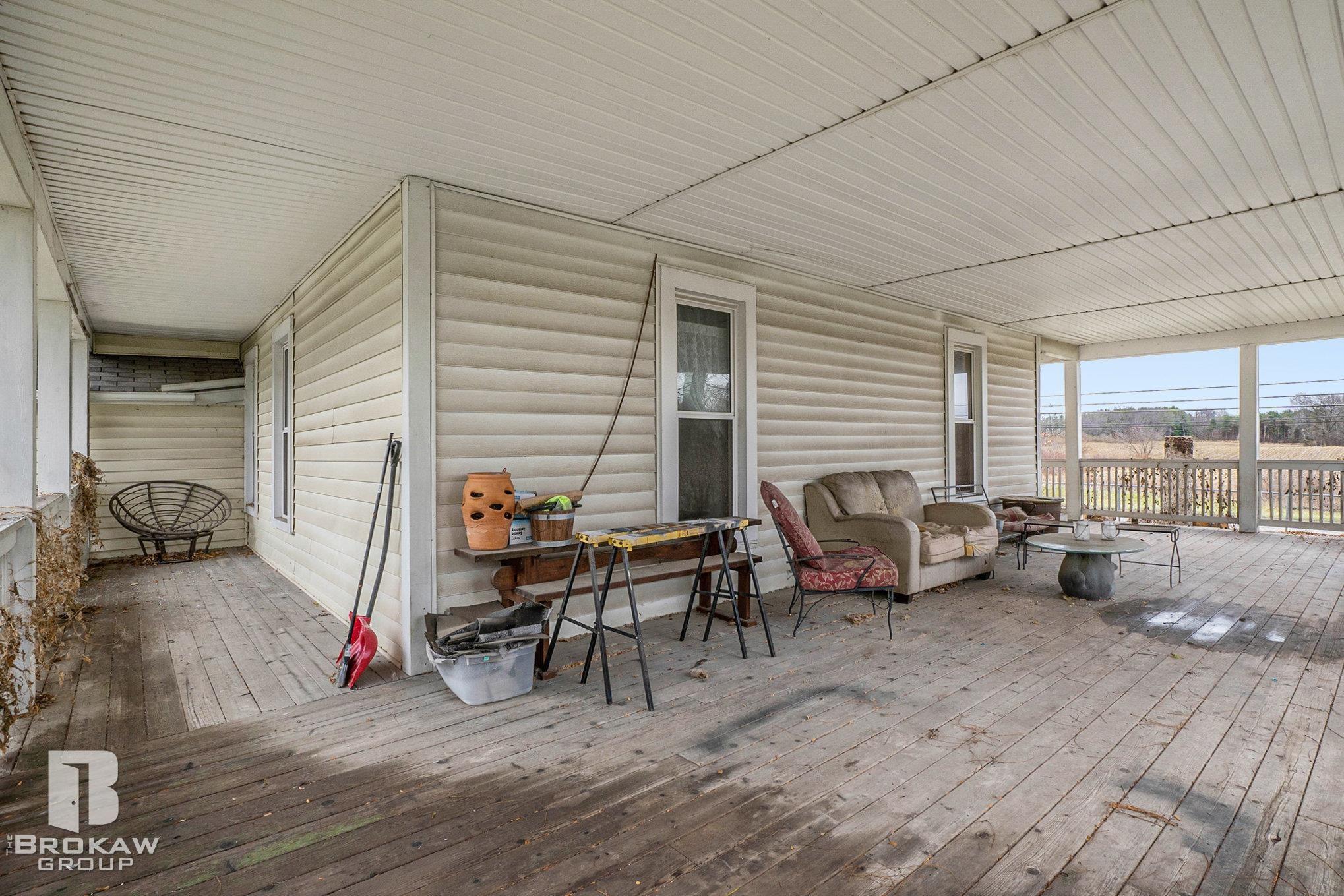 4850 South Lapeer Road Metamora, MI 48455 - Photo 7 of 36 50162035-aebd1c55-1a0f-4110-8007-653b154bebdd.JPG