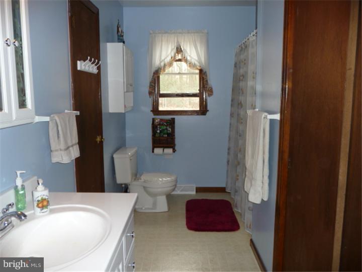 591 Pinehurst Road New Egypt, NJ 08533 - Photo 10 of 25 Gallery Image 10
