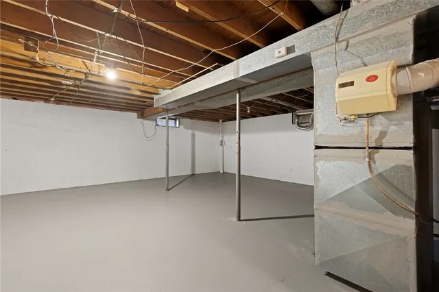 $469,900 | 50 Indian Run Trail, Smithfield, RI 02917