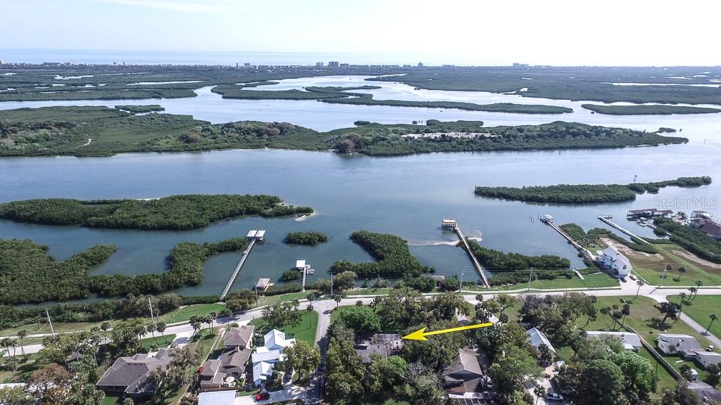 238 North Riverside Drive Edgewater, FL 32132 - Photo 20 of 44 Gallery Image 20