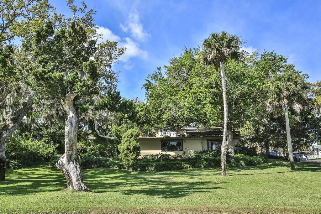 238 North Riverside Drive Edgewater, FL 32132 - Photo 22 of 44 Gallery Image 22