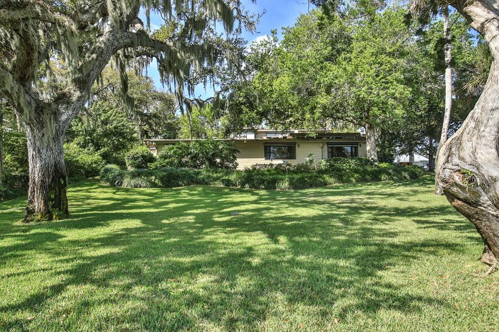 238 North Riverside Drive Edgewater, FL 32132 - Photo 23 of 44 Gallery Image 23