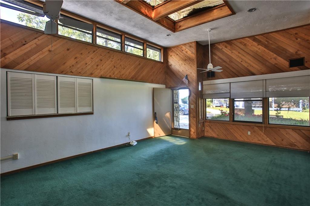 238 North Riverside Drive Edgewater, FL 32132 - Photo 25 of 44 Gallery Image 25