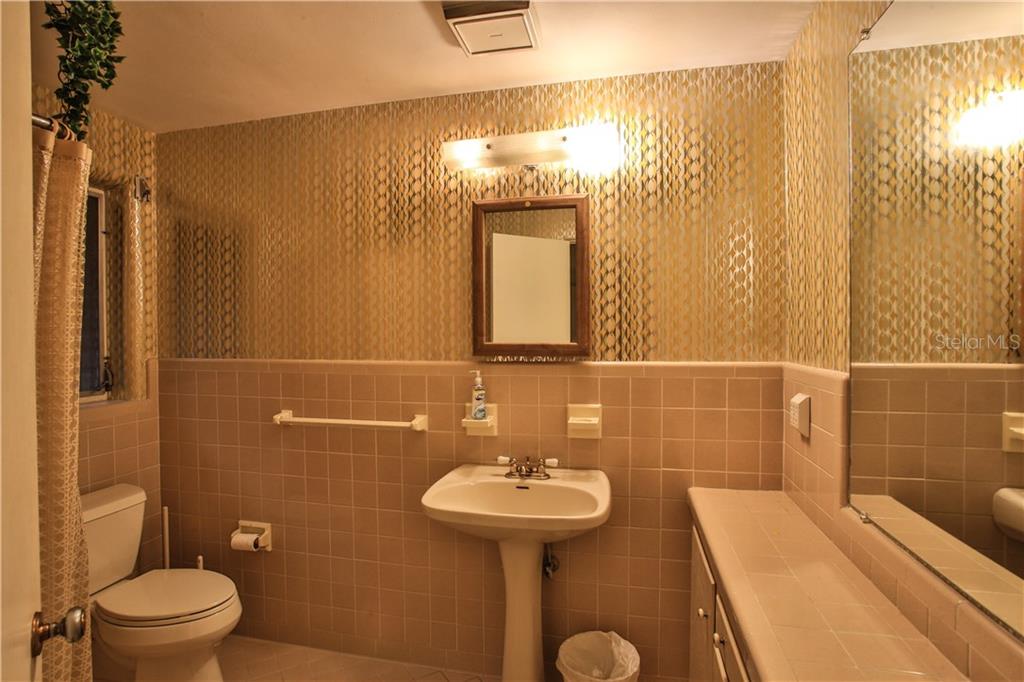 238 North Riverside Drive Edgewater, FL 32132 - Photo 26 of 44 Gallery Image 26