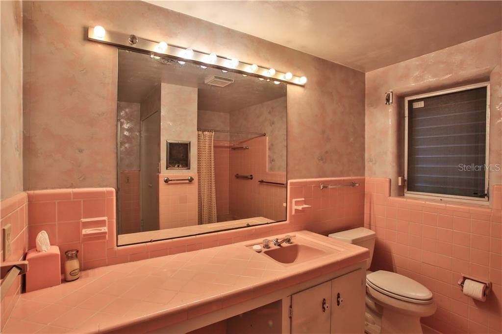 238 North Riverside Drive Edgewater, FL 32132 - Photo 27 of 44 Gallery Image 27