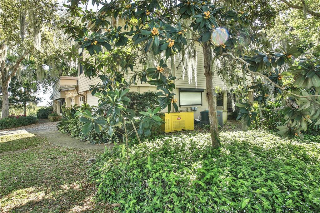238 North Riverside Drive Edgewater, FL 32132 - Photo 39 of 44 Gallery Image 39
