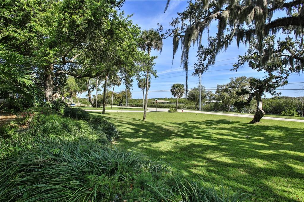 238 North Riverside Drive Edgewater, FL 32132 - Photo 41 of 44 Gallery Image 41