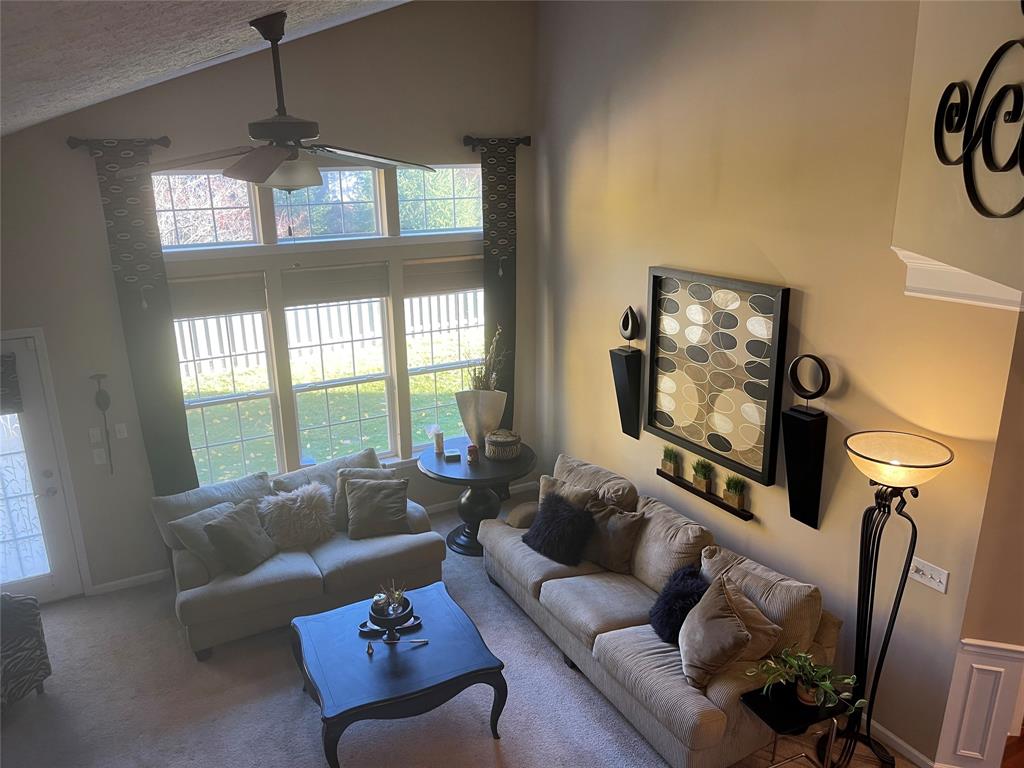 3512 Cardinal Way Carmel, IN 46074 - Photo 5 of 57