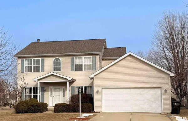 $300,000 | 11018 North Waterton Drive, Dunlap, IL 61525