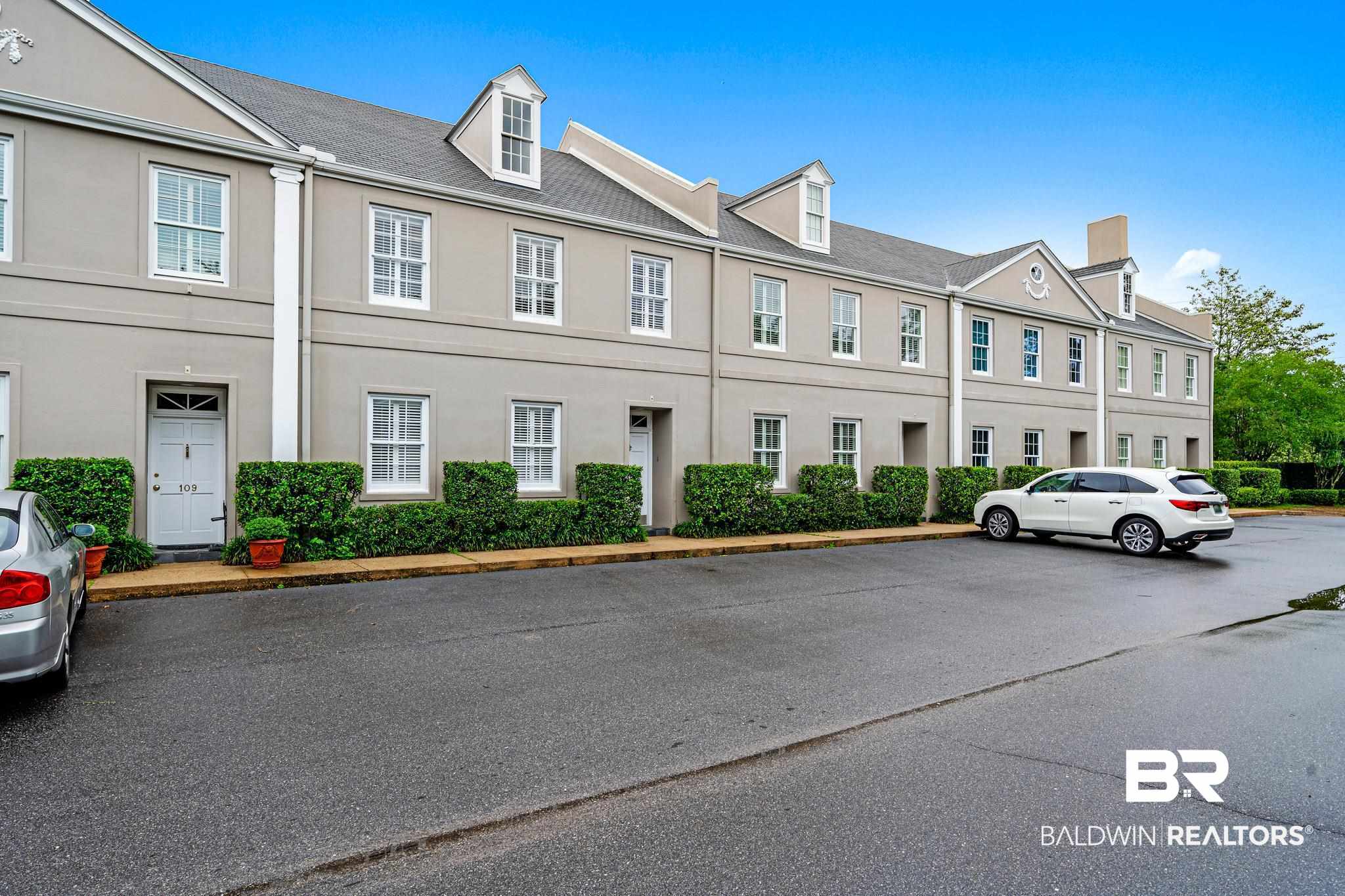 111 Place Le Vert, Unit 111 Mobile, AL 36608 - Photo 6 of 36