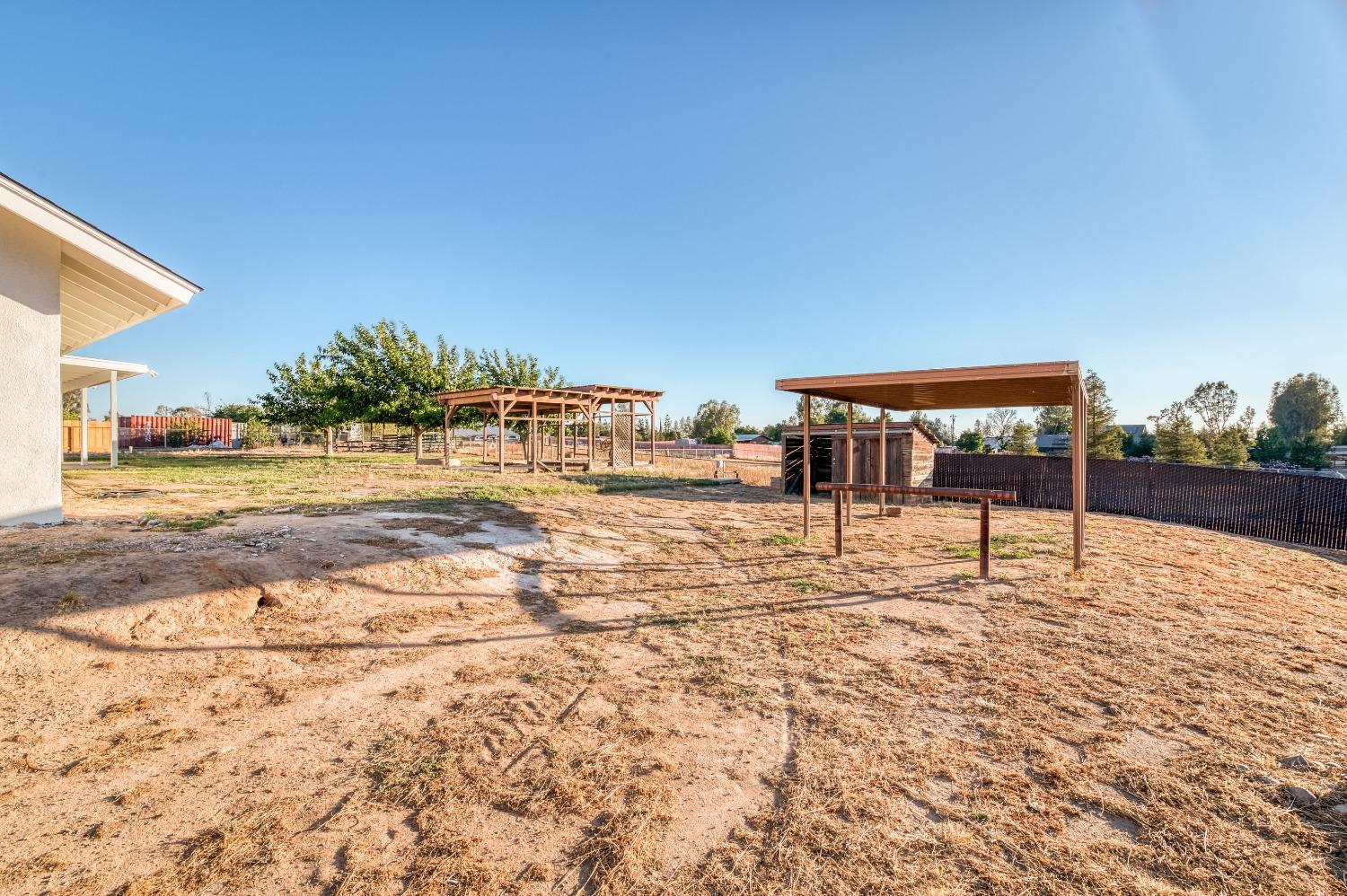 16600 Karen Road Madera, CA 93636 - Photo 26 of 47 Gallery Image 26