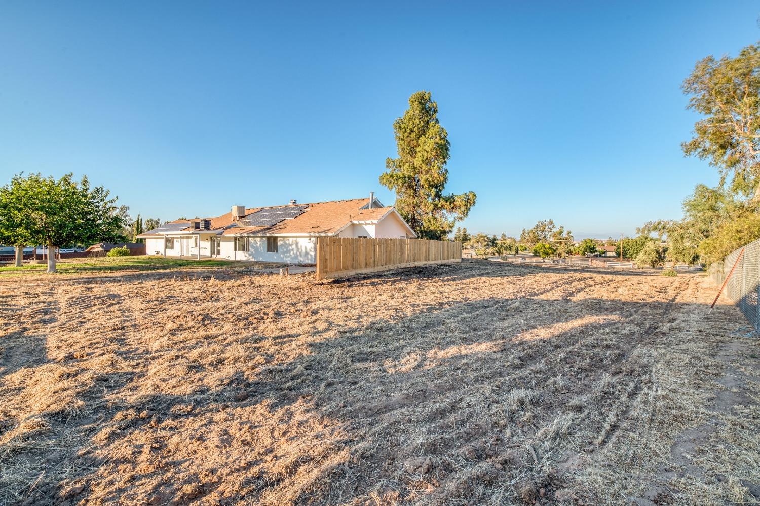 16600 Karen Road Madera, CA 93636 - Photo 31 of 47 Gallery Image 31