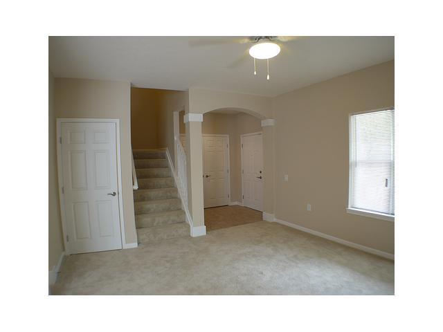 1728 Case Road Columbus, OH 43224 - Photo 2 of 10 Gallery Image 2