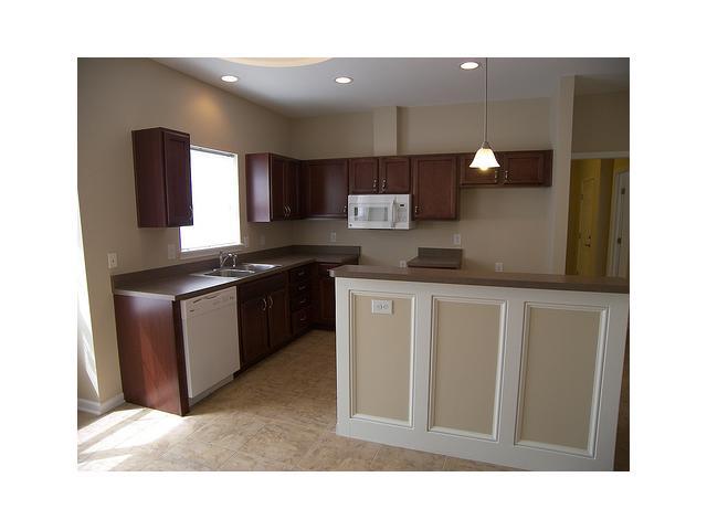 1728 Case Road Columbus, OH 43224 - Photo 5 of 10 Gallery Image 5