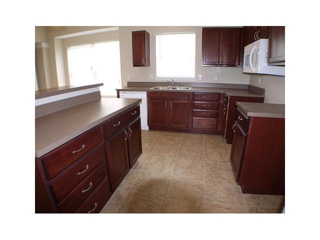 1728 Case Road Columbus, OH 43224 - Photo 6 of 10 Gallery Image 6