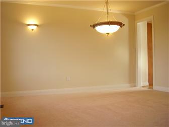 336 Ebelhare Road Pottstown, PA 19465 - Photo 6 of 12 Dining Room