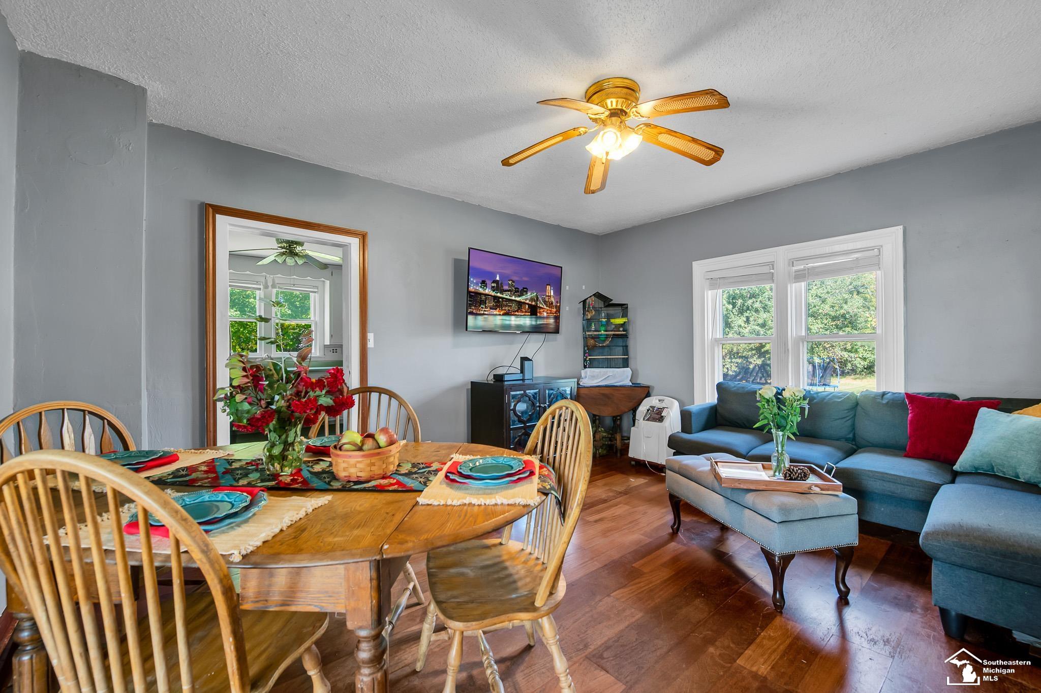 7074 West Cadmus Road Adrian, MI 49221 - Photo 14 of 41 50124532-15.JPG