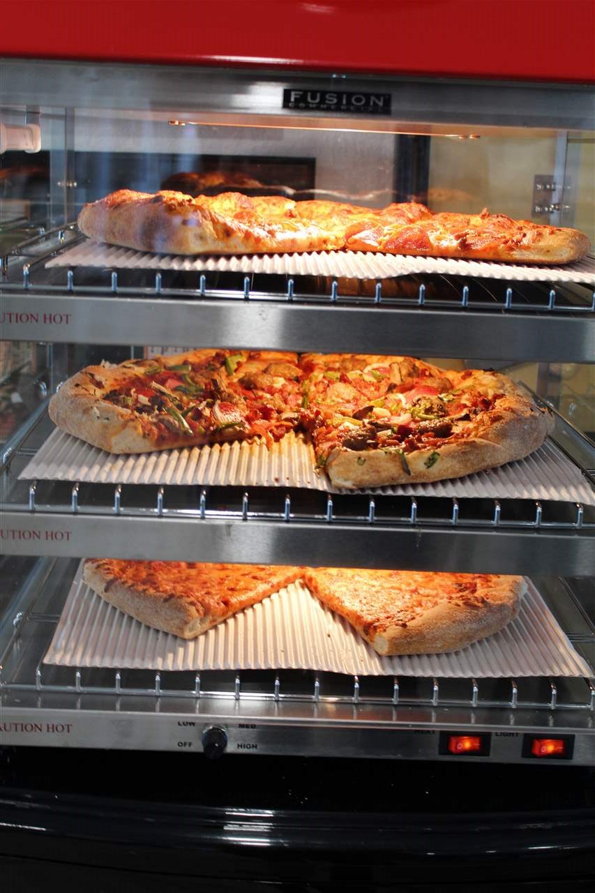 20050-107 Oak Road East, Unit 107 Gulf Shores, AL 36542 - Photo 20 of 49 Clubroom offers Pizza!