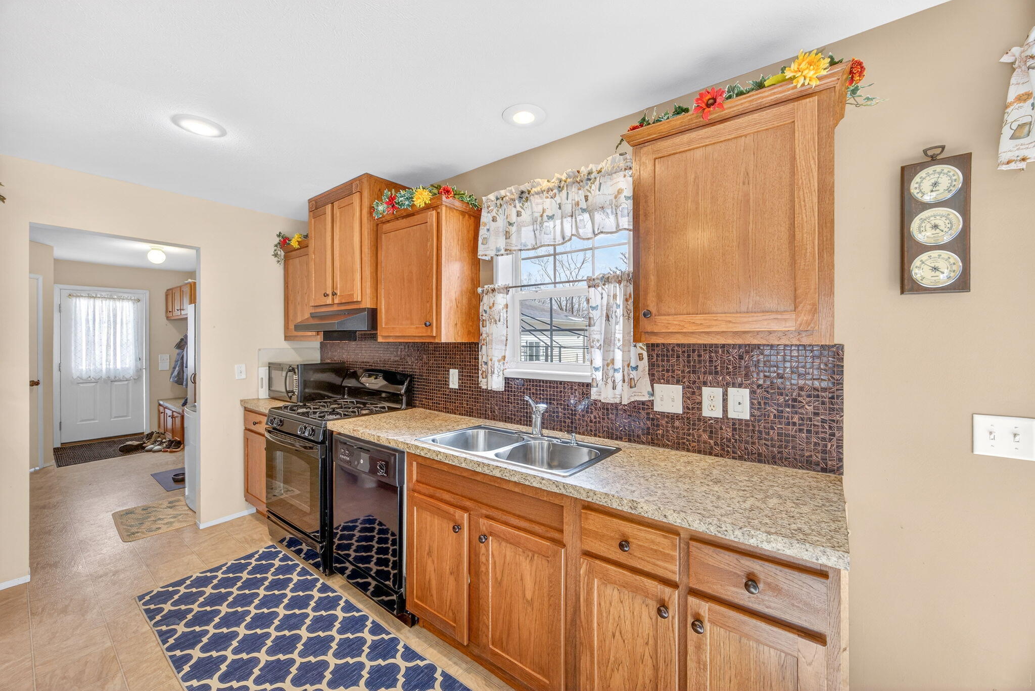 12459 Pierce Road Stanwood, MI 49346 - Photo 20 of 47 kitchen