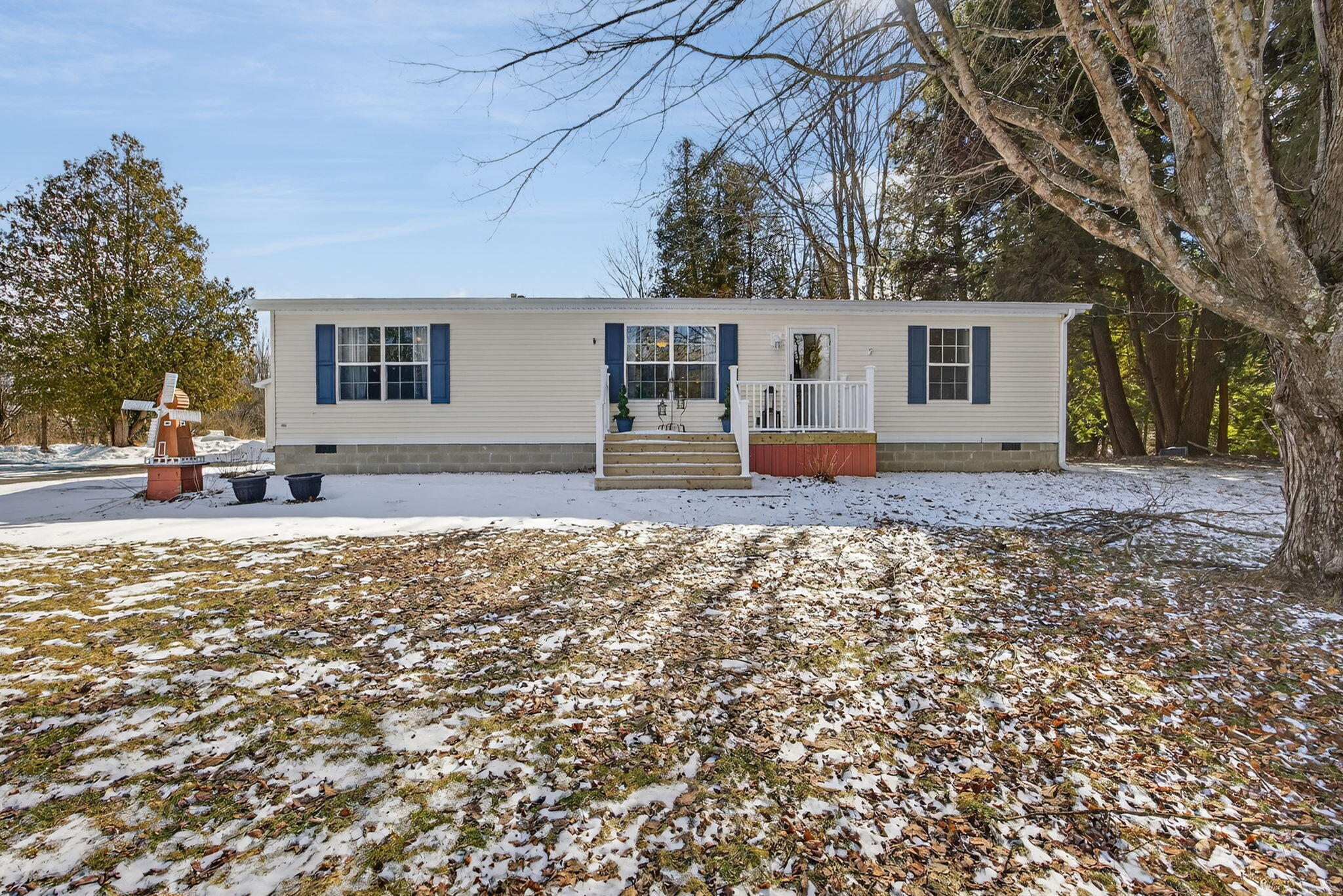 12459 Pierce Road Stanwood, MI 49346 - Photo 2 of 47 Front House