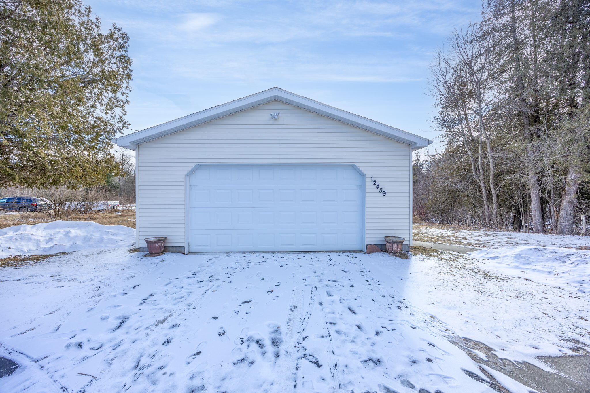 12459 Pierce Road Stanwood, MI 49346 - Photo 26 of 47 Garage