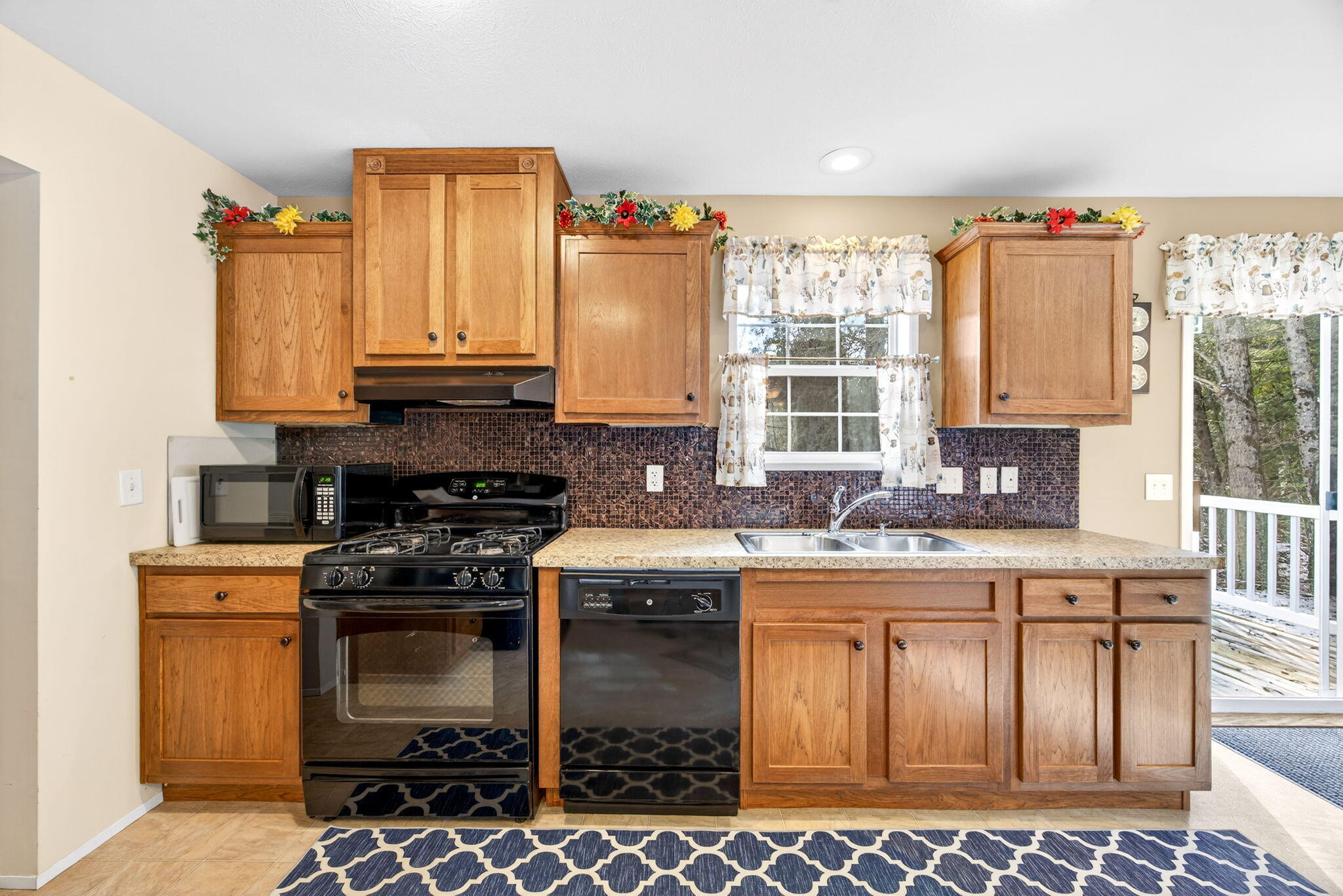 12459 Pierce Road Stanwood, MI 49346 - Photo 30 of 47 kitchen