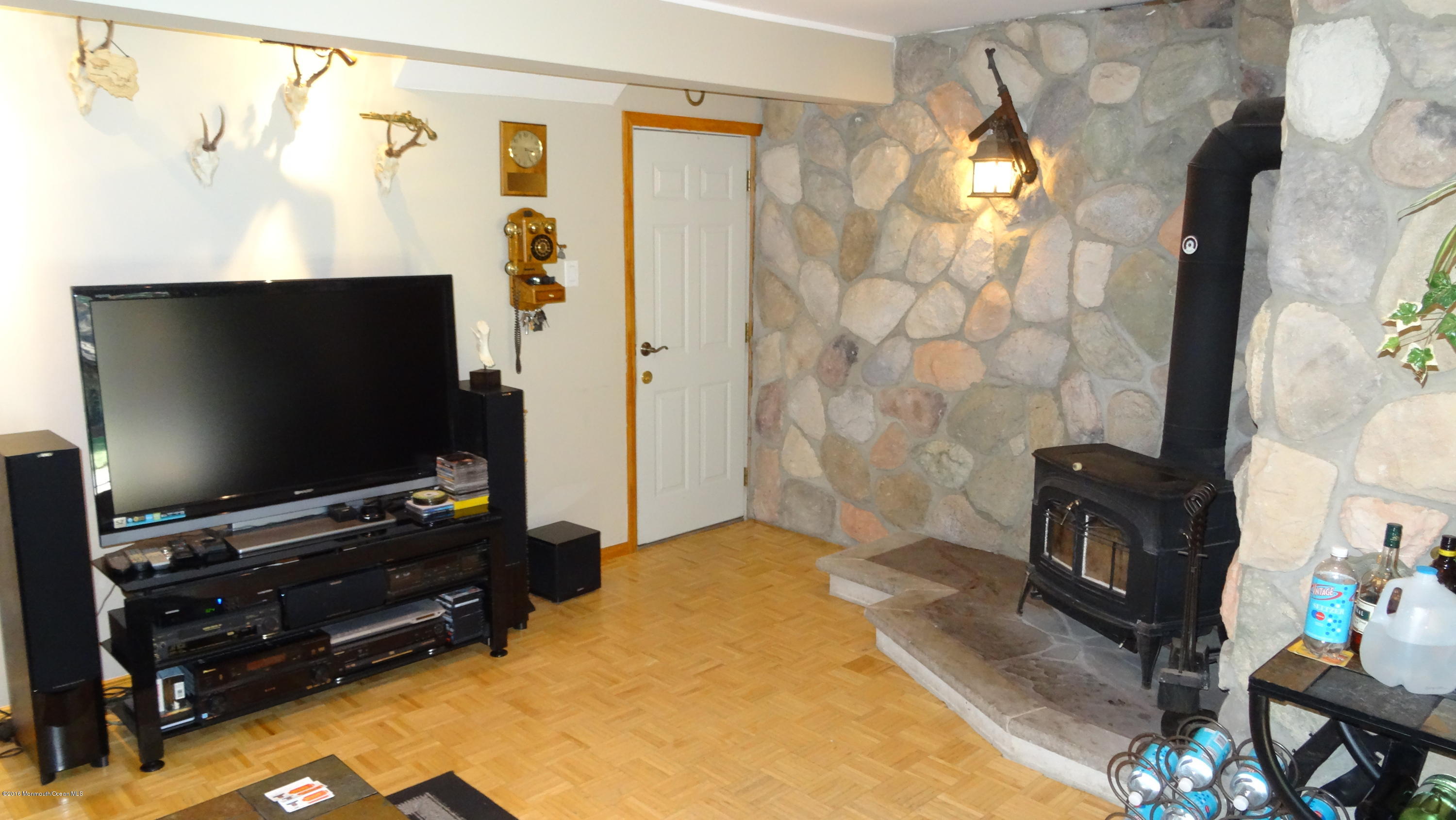 51 Chelsea Road Jackson, NJ 08527 - Photo 5 of 43 DSC02238