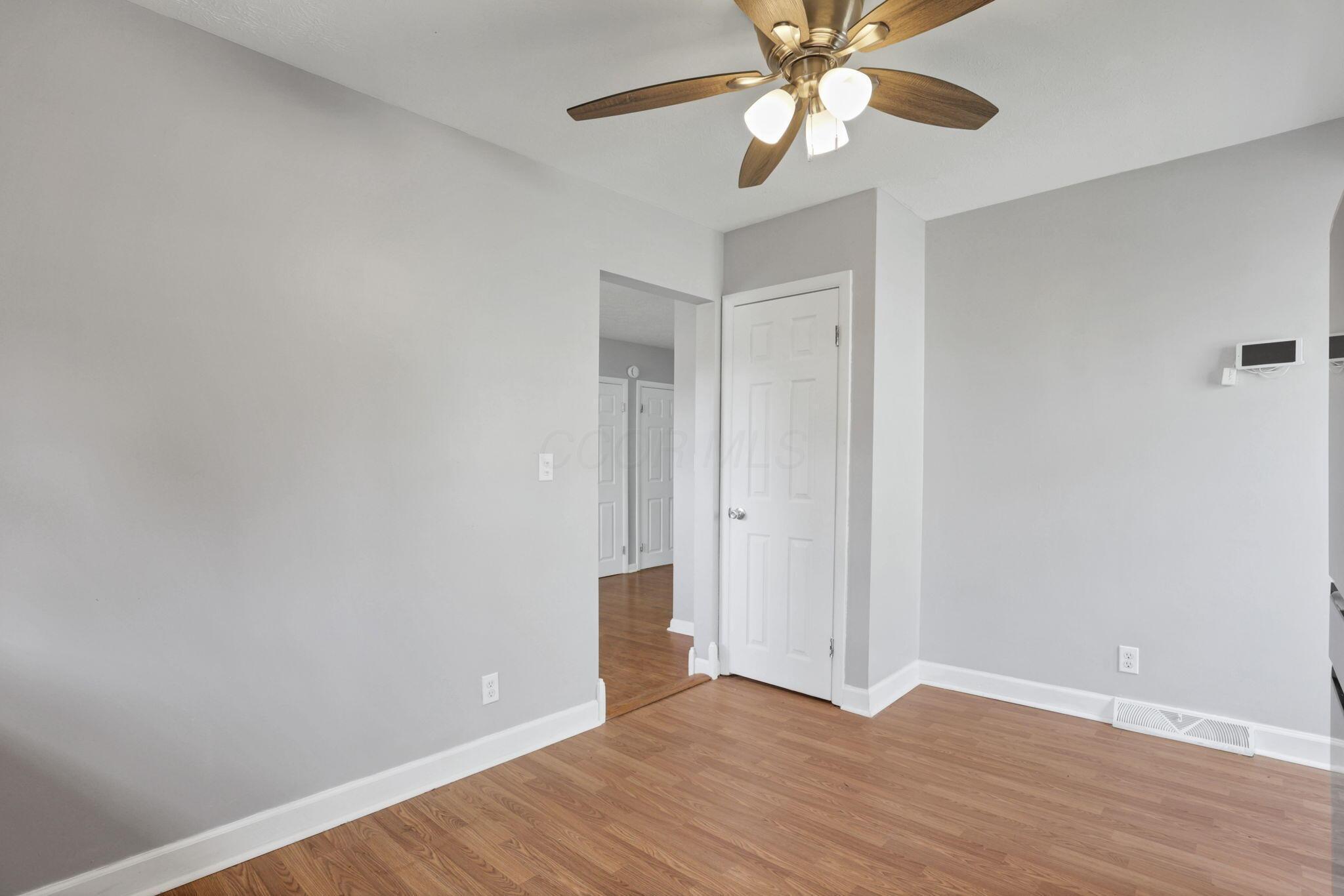 1698 Woodcrest Road Columbus, OH 43232 - Photo 17 of 51 17-web-or-mls-0D3A2302