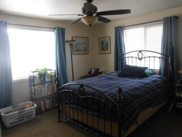 15600 Jones Road White City, OR 97503 - Photo 18 of 28 One of three bedrooms sunny and roomy T