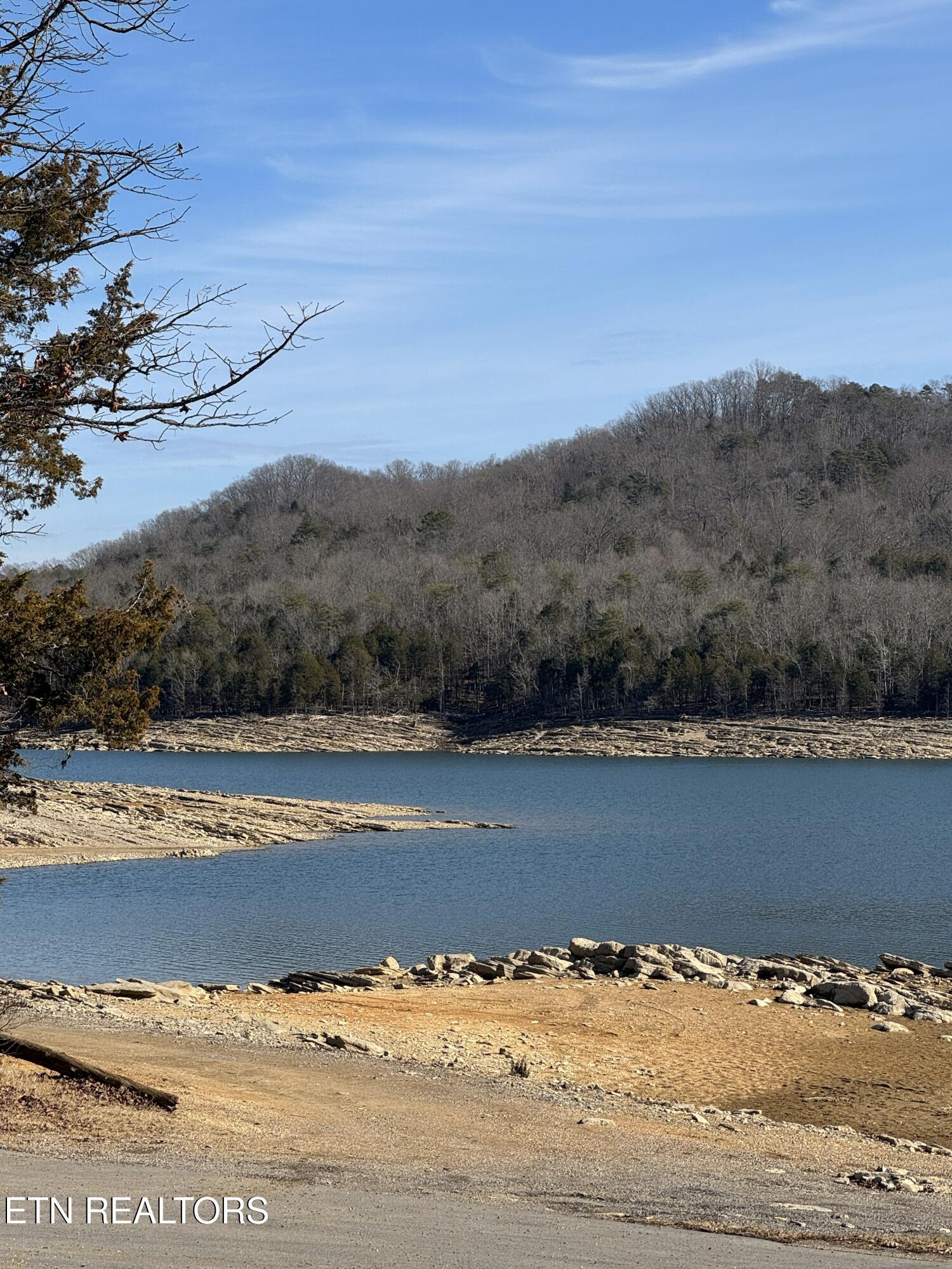 Molly Hollow Road New Tazewell, TN 37825 - Photo 3 of 13 IMG_8200