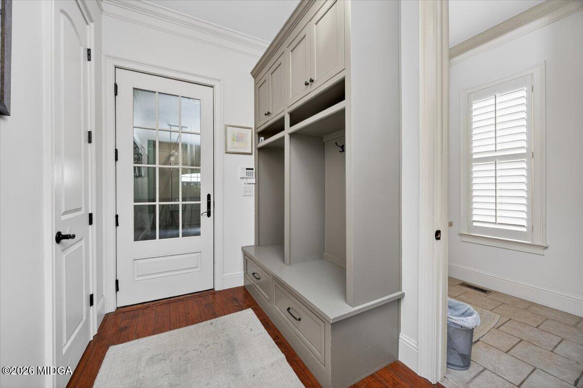 106 Lagrange Place Macon, GA 31210 - Photo 31 of 76 Back Foyer