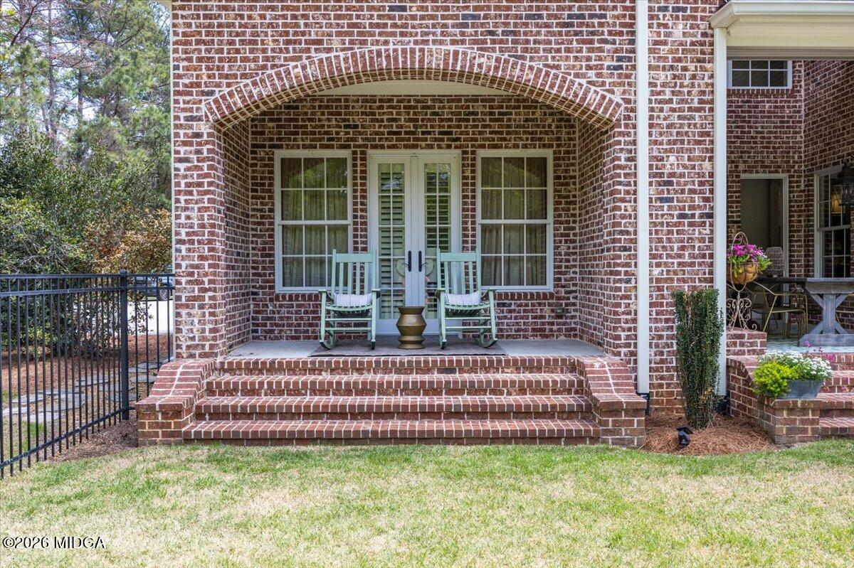 106 Lagrange Place Macon, GA 31210 - Photo 60 of 76 a front view of a house with a porch