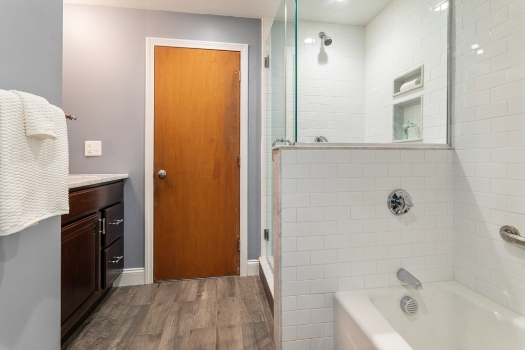 28 Cumberland Road Reading, MA 01867 - Photo 21 of 36 Gallery Image 21