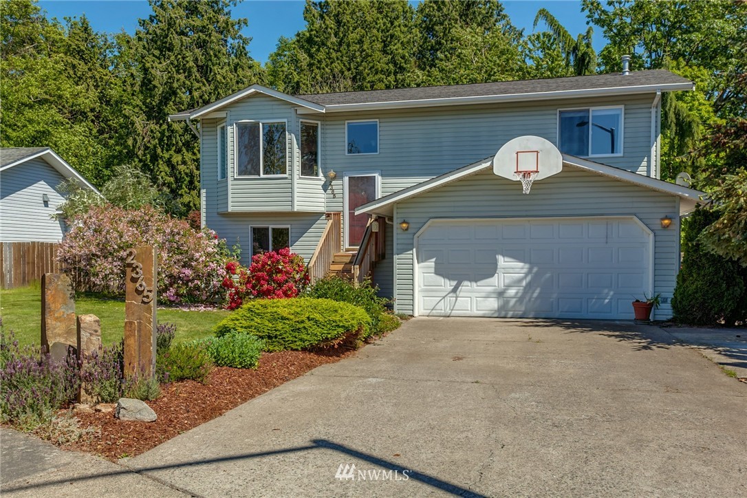 2365 Nicholas Road Ferndale, WA 98248 - Photo 2 of 25