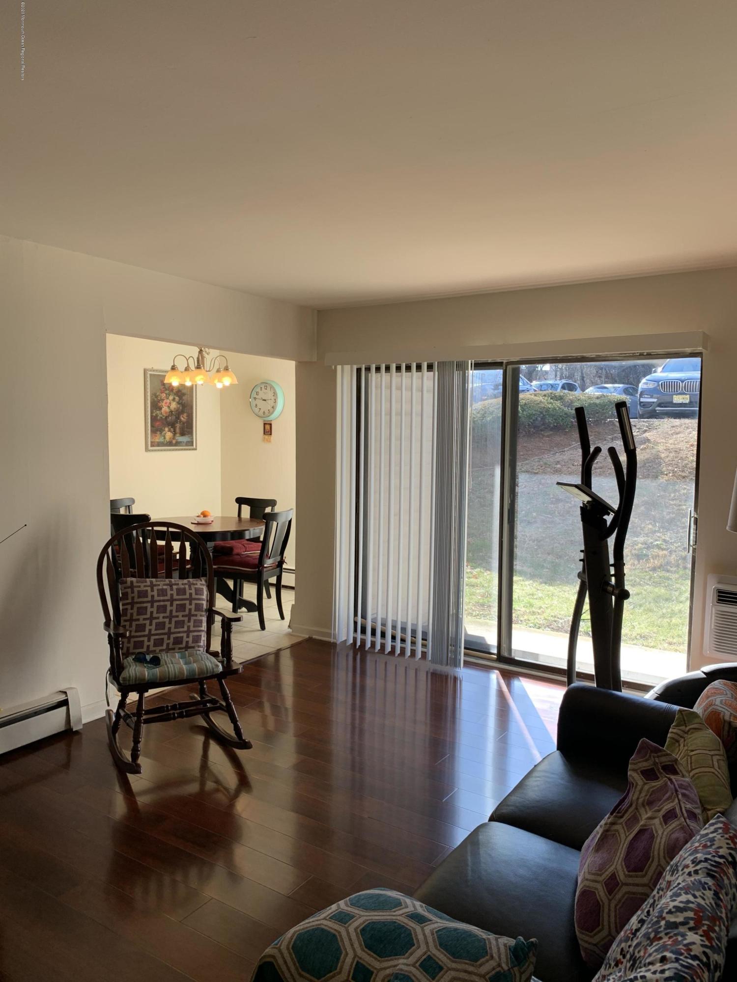 19 River Road Nutley, NJ 07110 - Photo 6 of 9 IMG-1642