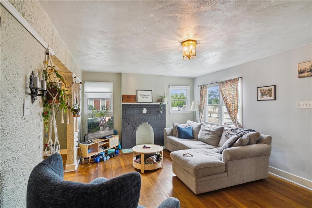1934 Noblestown Road Pittsburgh, PA 15205 - Photo 7 of 24 Gallery Image 7