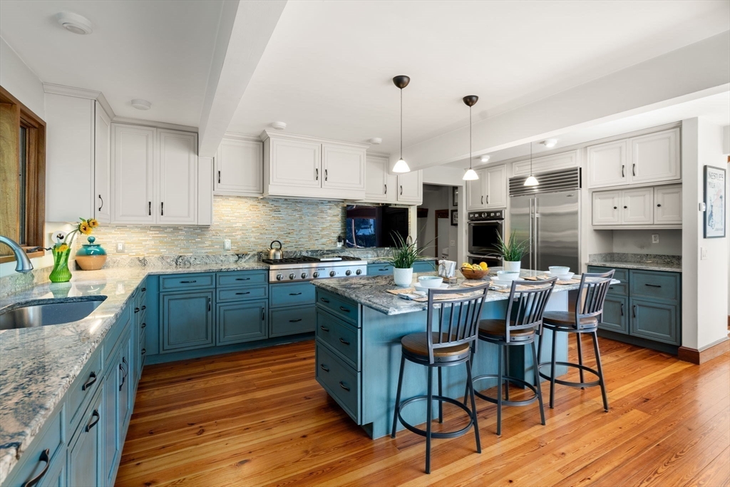 39 Westbrook Lane Westwood, MA 02090 - Photo 13 of 41