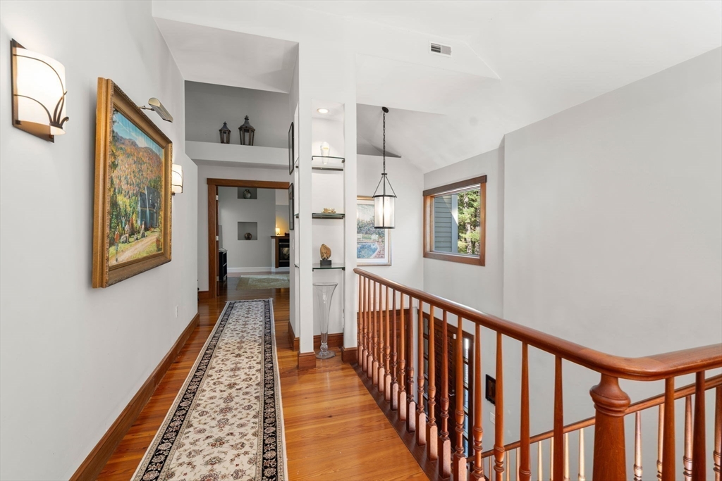 39 Westbrook Lane Westwood, MA 02090 - Photo 18 of 41