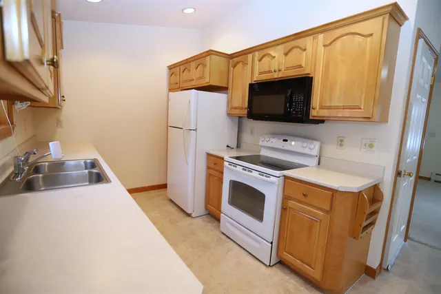 $289,000 | 25 Juniper Street, Newport, VT 05855