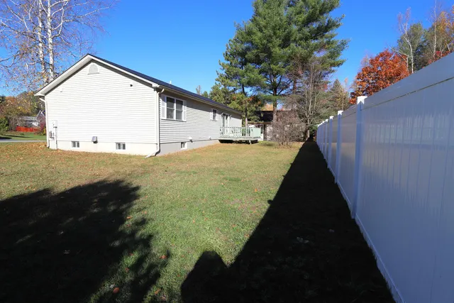 $289,000 | 25 Juniper Street, Newport, VT 05855