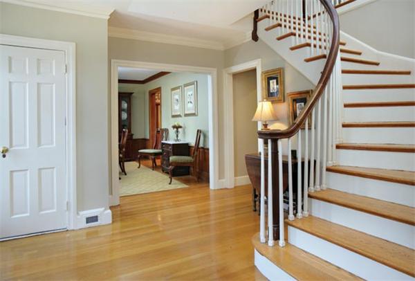 73 Arlington Road Brookline, MA 02467 - Photo 2 of 8