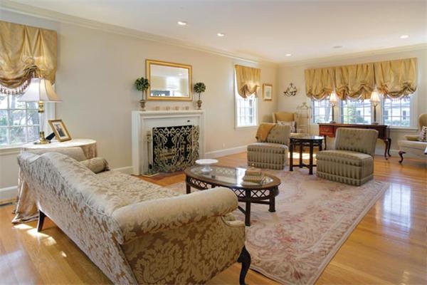 73 Arlington Road Brookline, MA 02467 - Photo 3 of 8