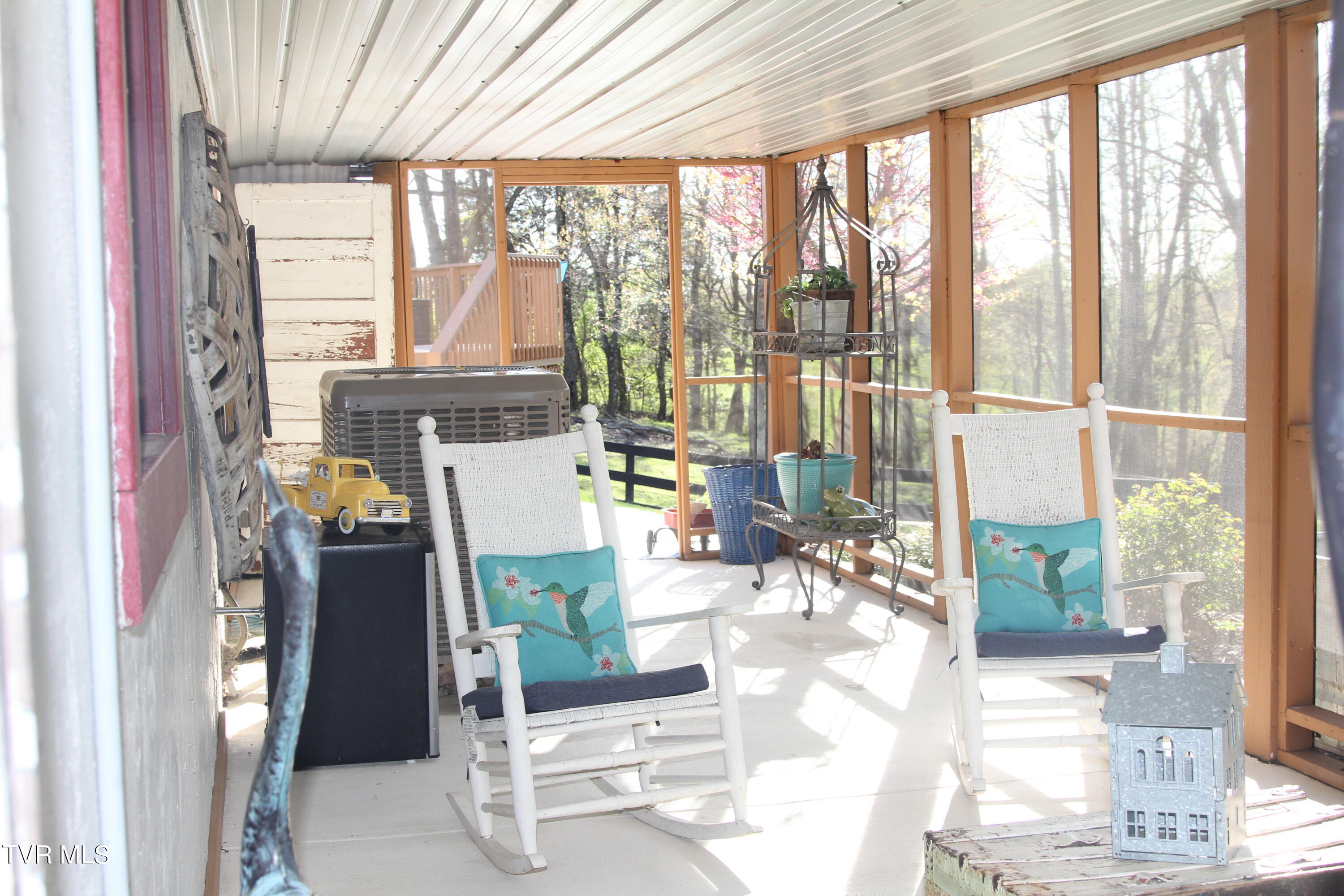 152 Ridgecrest Road Jonesborough, TN 37659 - Photo 29 of 49 53 Patio 4