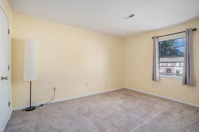 $265,000 | 415 Parkdale Drive, Unit 14D, Charleston, SC 29414