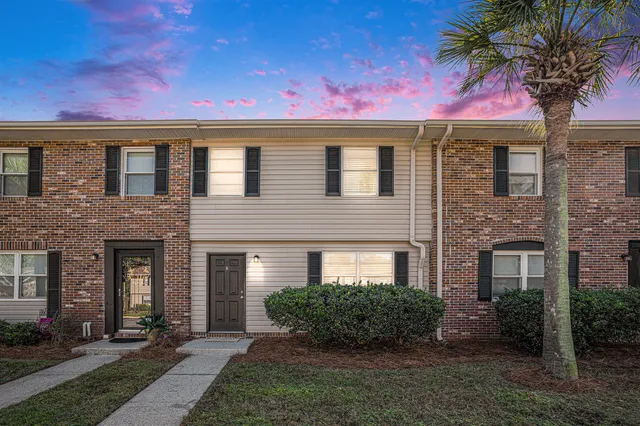 $265,000 | 415 Parkdale Drive, Unit 14D, Charleston, SC 29414