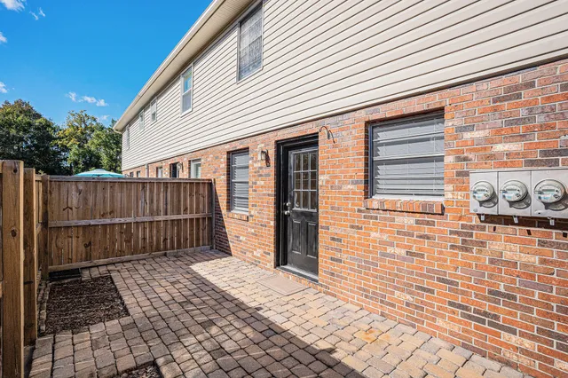 $265,000 | 415 Parkdale Drive, Unit 14D, Charleston, SC 29414