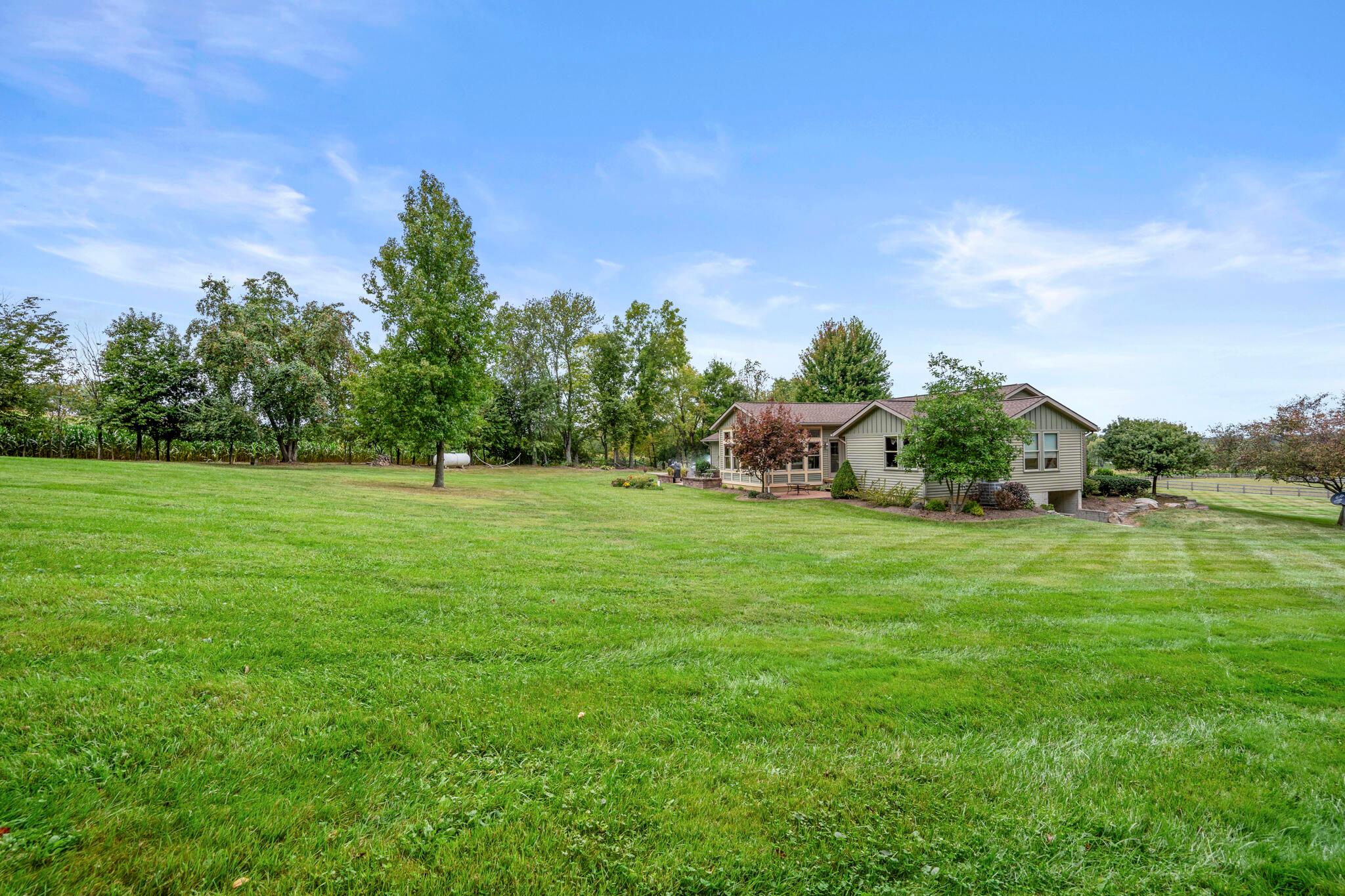 5773 Royalton Road Southwest Lancaster, OH 43130 - Photo 5 of 68 DSC05714-HDR