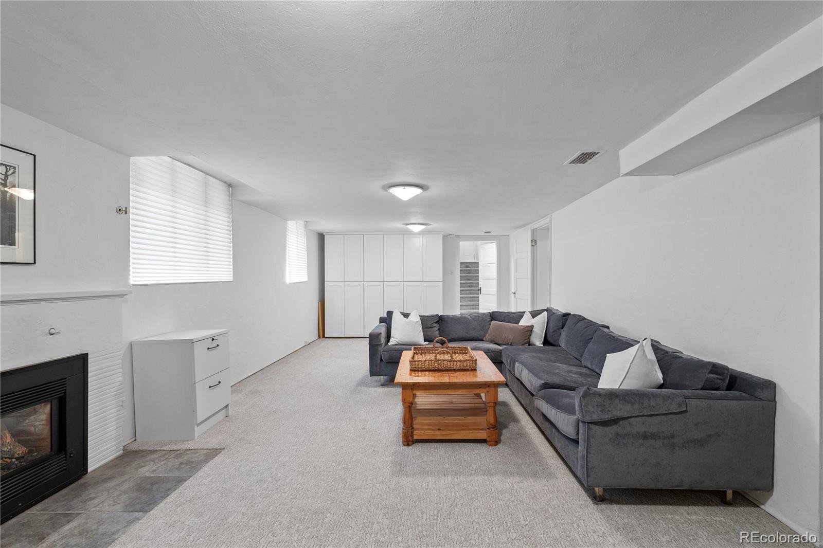 1121 Hudson Street Denver, CO 80220 - Photo 25 of 45